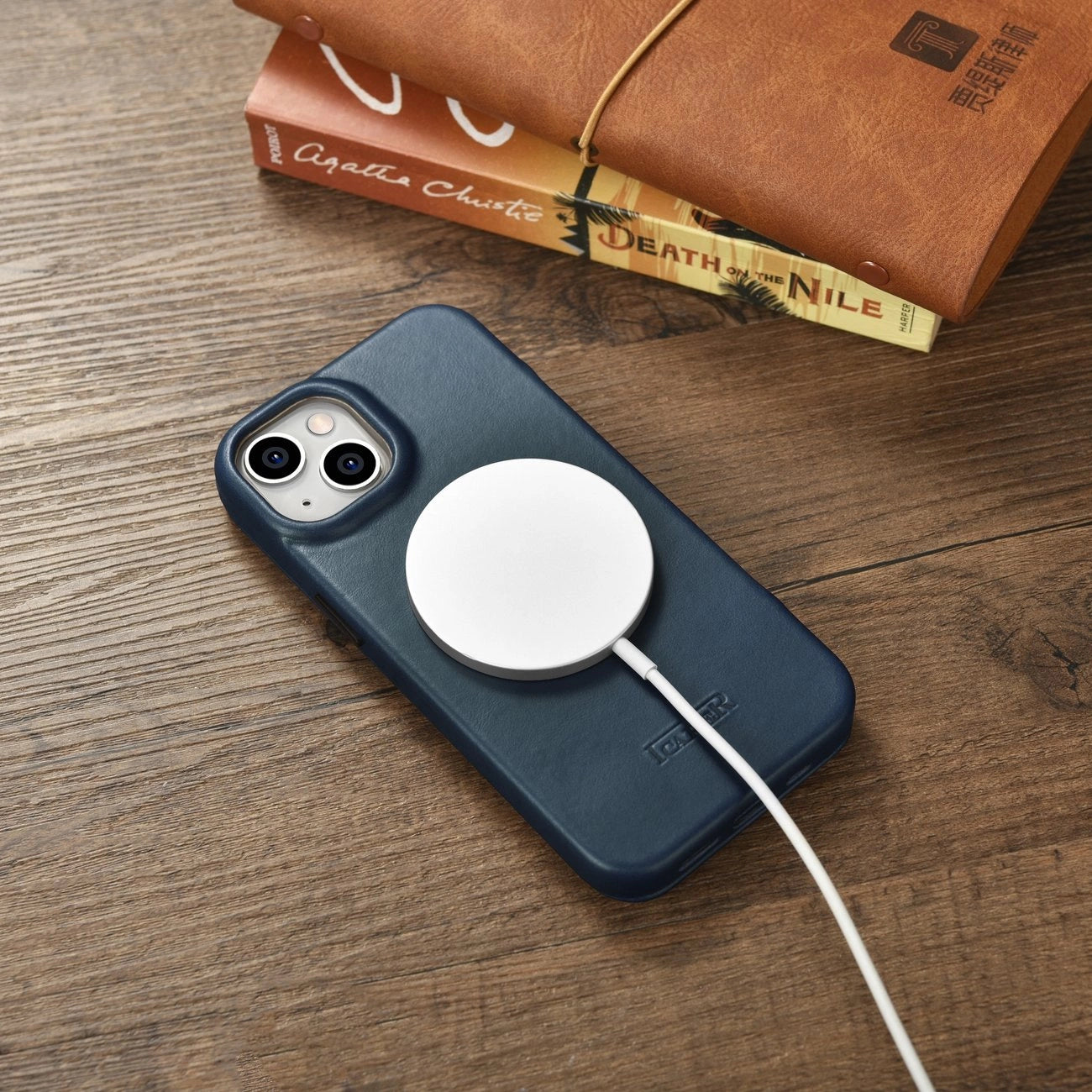iCarer CE Oil Wax Premium Leather Folio Case iPhone 14 Plus magnetic flip case MagSafe blue (AKI14220707-BU)_22