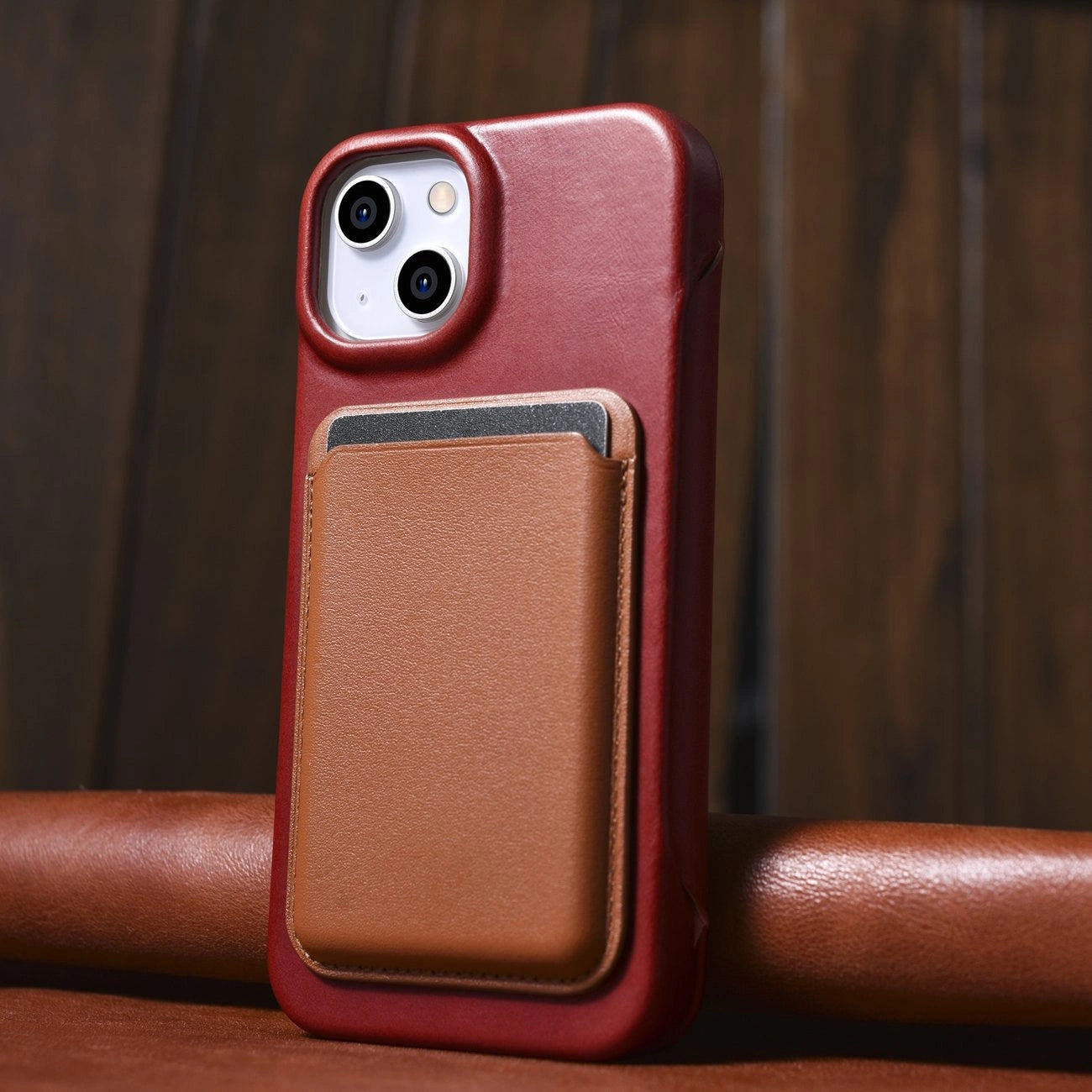 iCarer CE Oil Wax Premium Leather Folio Case iPhone 14 Plus Magnetic Flip Leather Folio Case MagSafe Red (AKI14220707-RD)_31