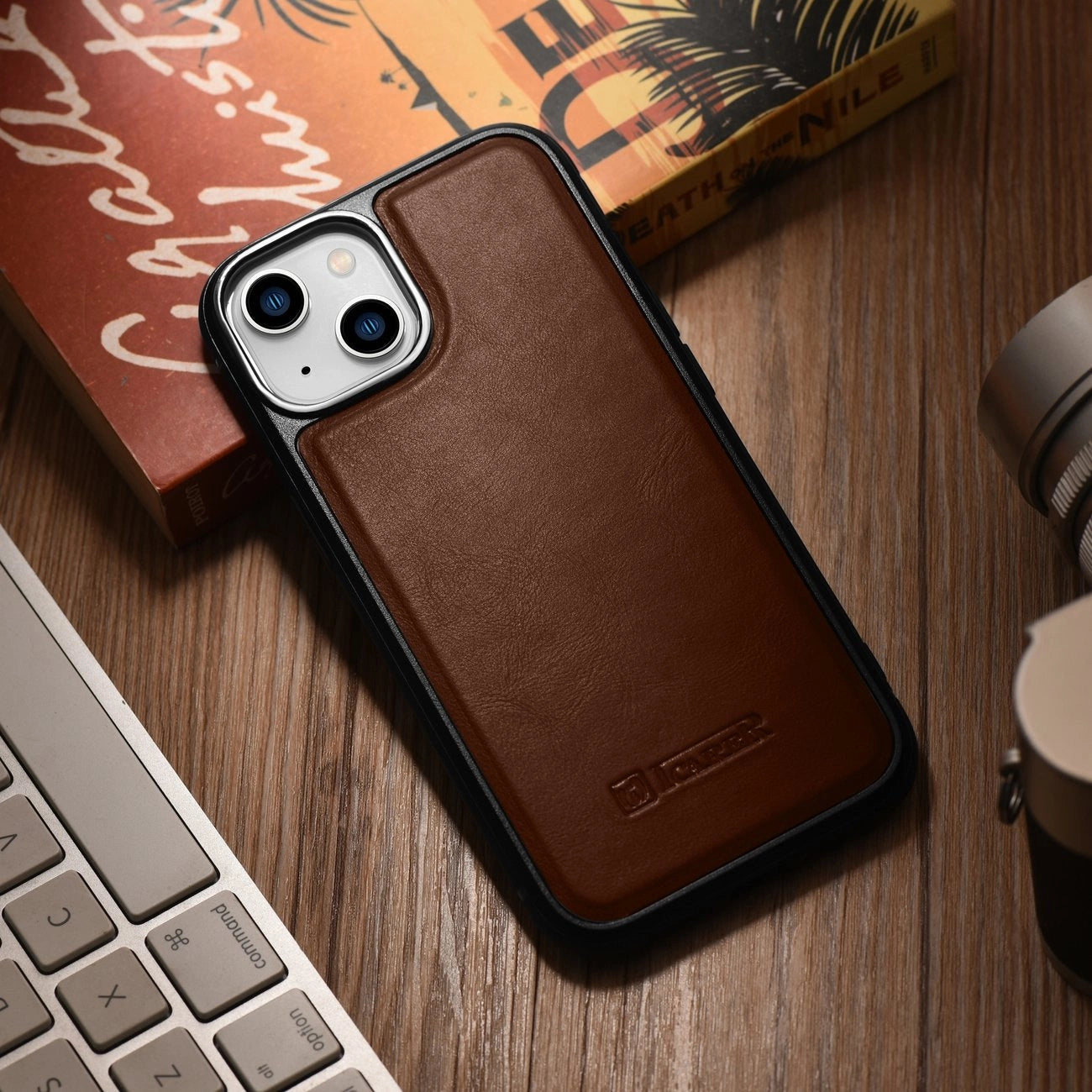 iCarer Leather Oil Wax Genuine Leather Case for iPhone 14 Plus (MagSafe Compatible) Brown (WMI14220719-BN)_11