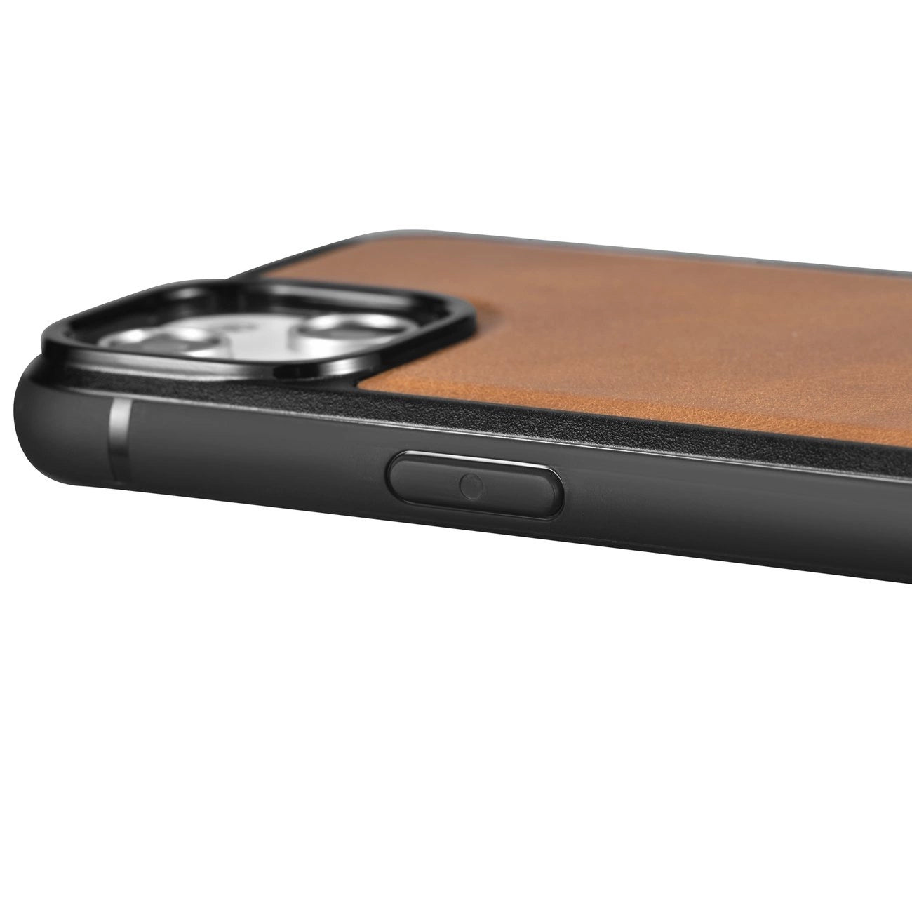 iCarer Leather Oil Wax case covered with natural leather for iPhone 14 Plus brown (WMI14220719-TN)_3