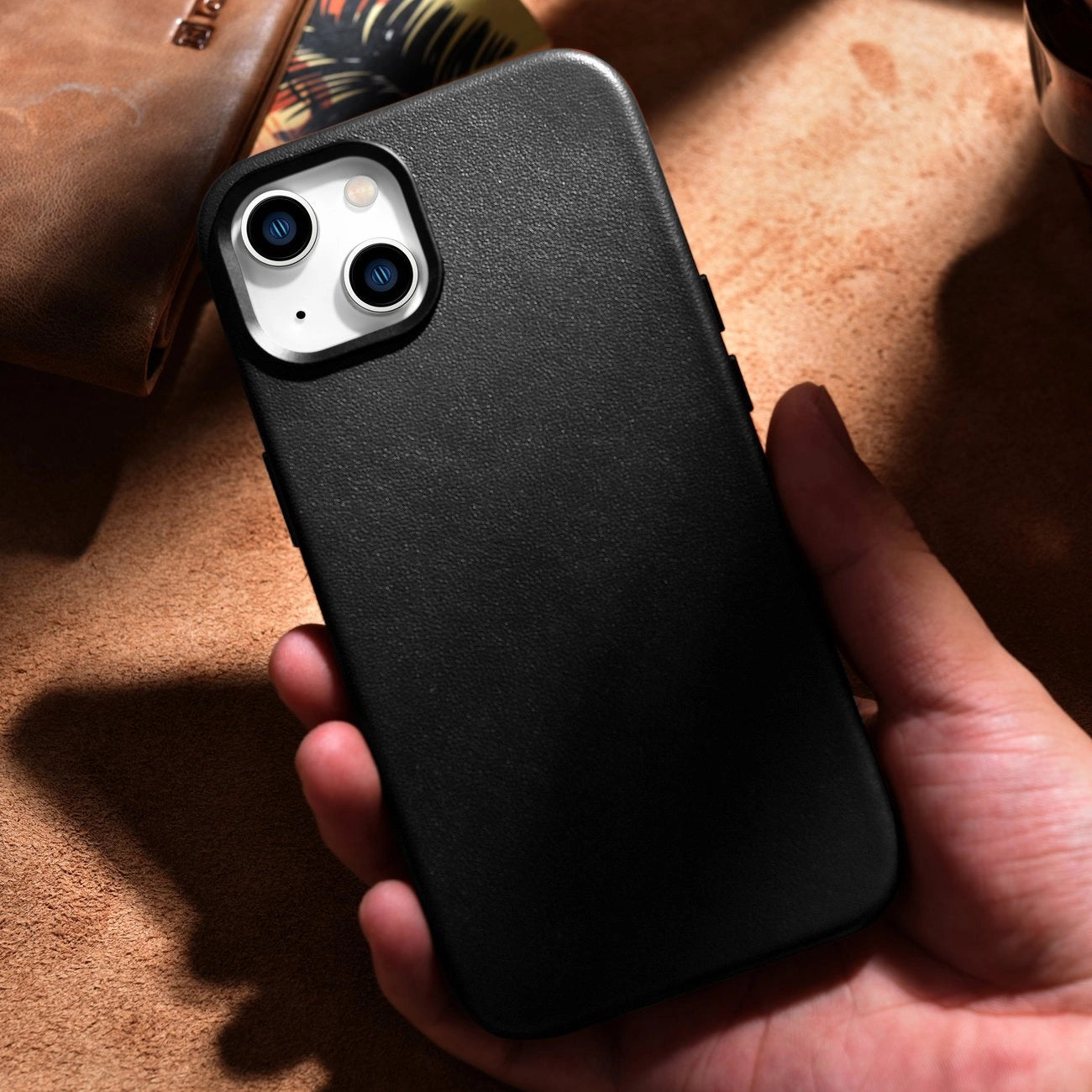 iCarer Case Leather cover for iPhone 14 Plus genuine leather case black (compatible with MagSafe)_16