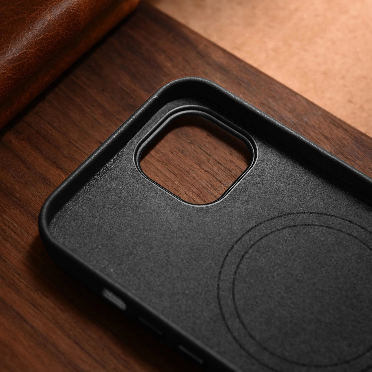iCarer Case Leather cover for iPhone 14 Plus genuine leather case black (compatible with MagSafe)_18