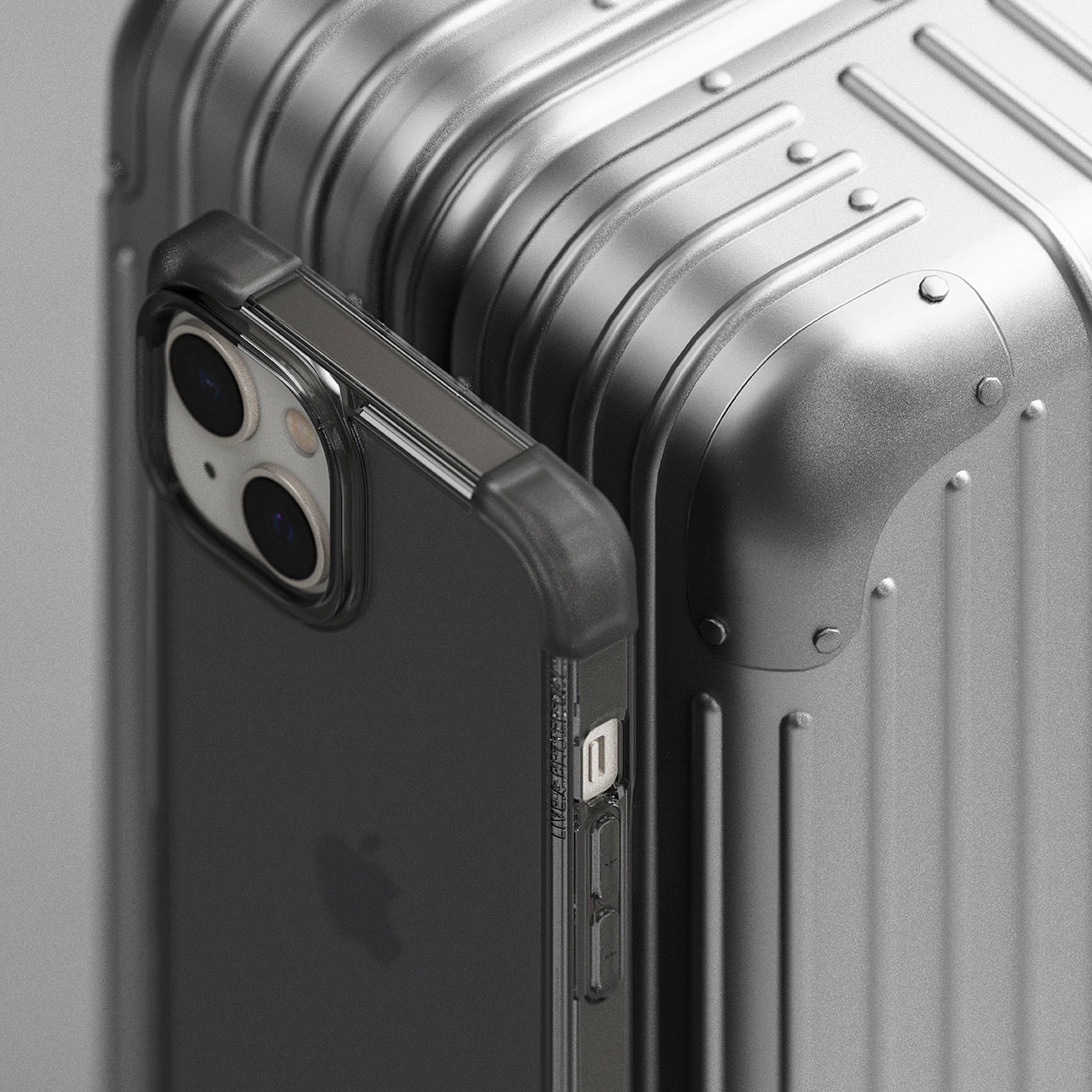 Ringke Fusion Bumper case for iPhone 14 Plus gray_3