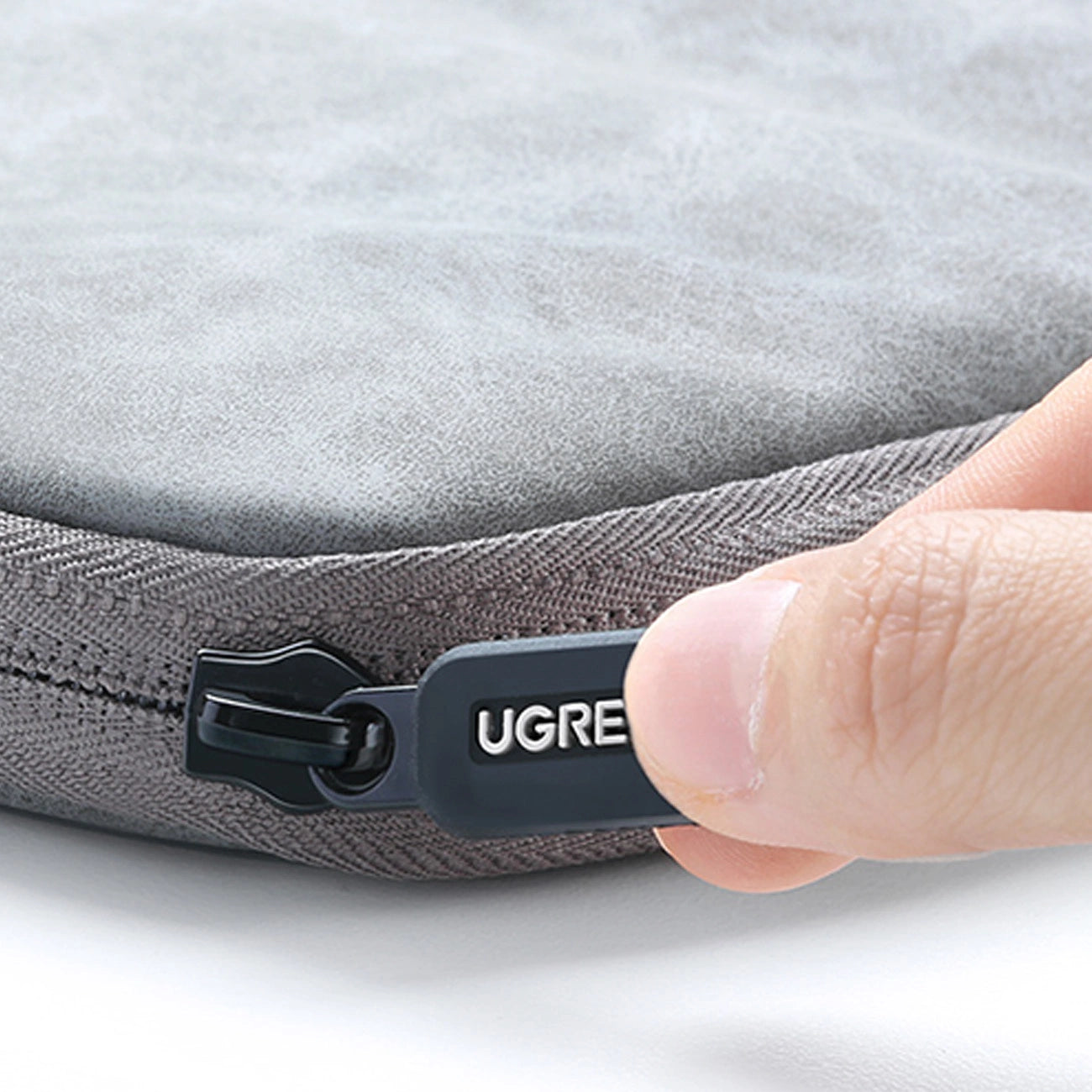 Ugreen LP187 case for a 14"-14.9" laptop - gray_5