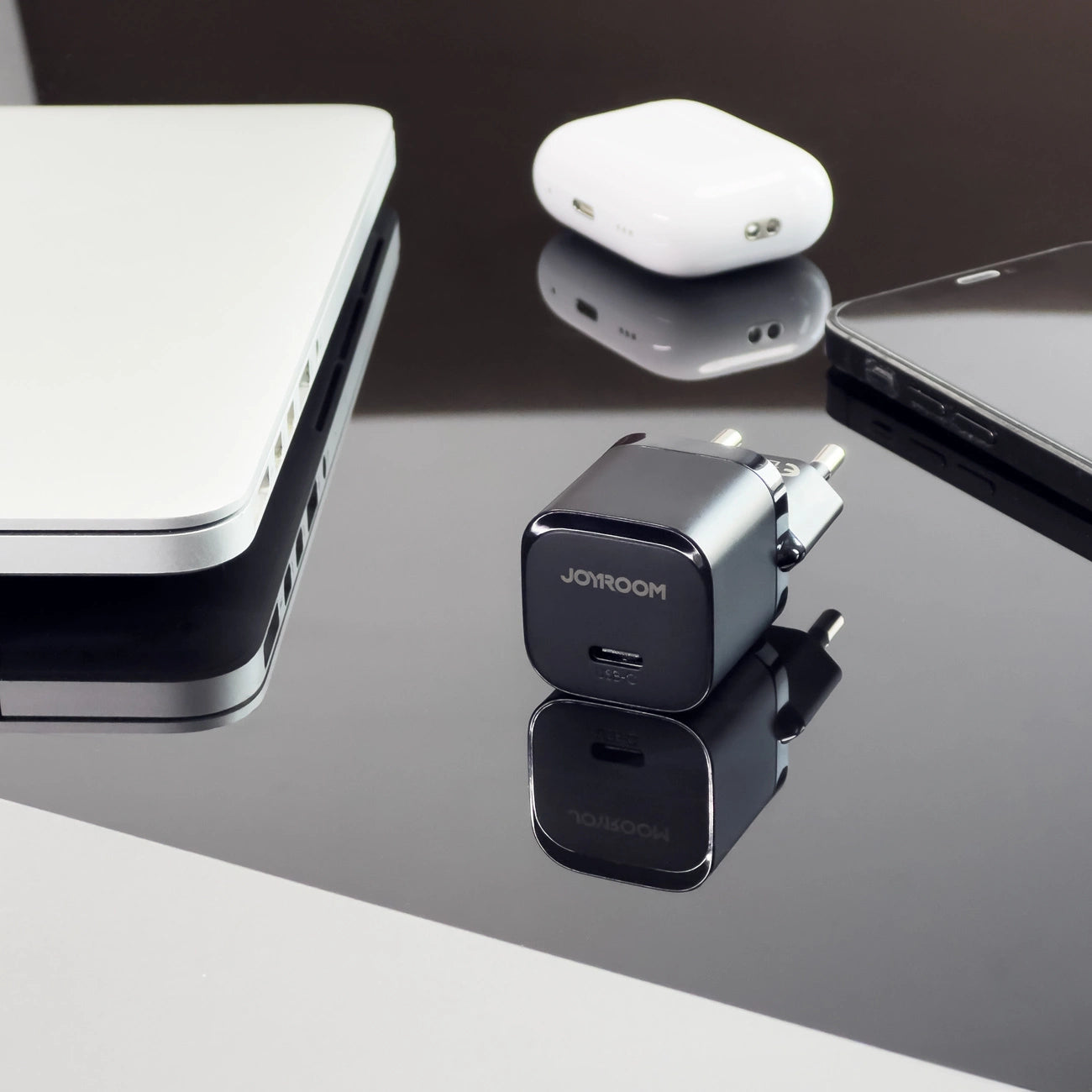 Mini charger USB C 20W PD Joyroom JR-TCF02 - black_3