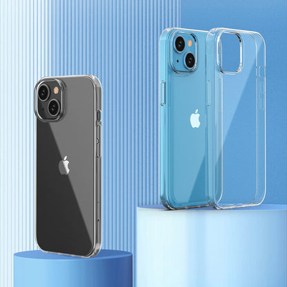 iPhone 15 case from the Ultra Clear series in transparent color_8
