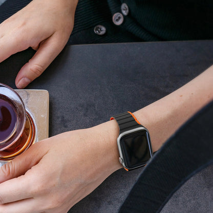 Magnetic Apple Watch SE, 9, 8, 7, 6, 5, 4, 3, 2, 1 (41, 40, 38 mm) Dux Ducis Strap (LD Version) - black and orange_9