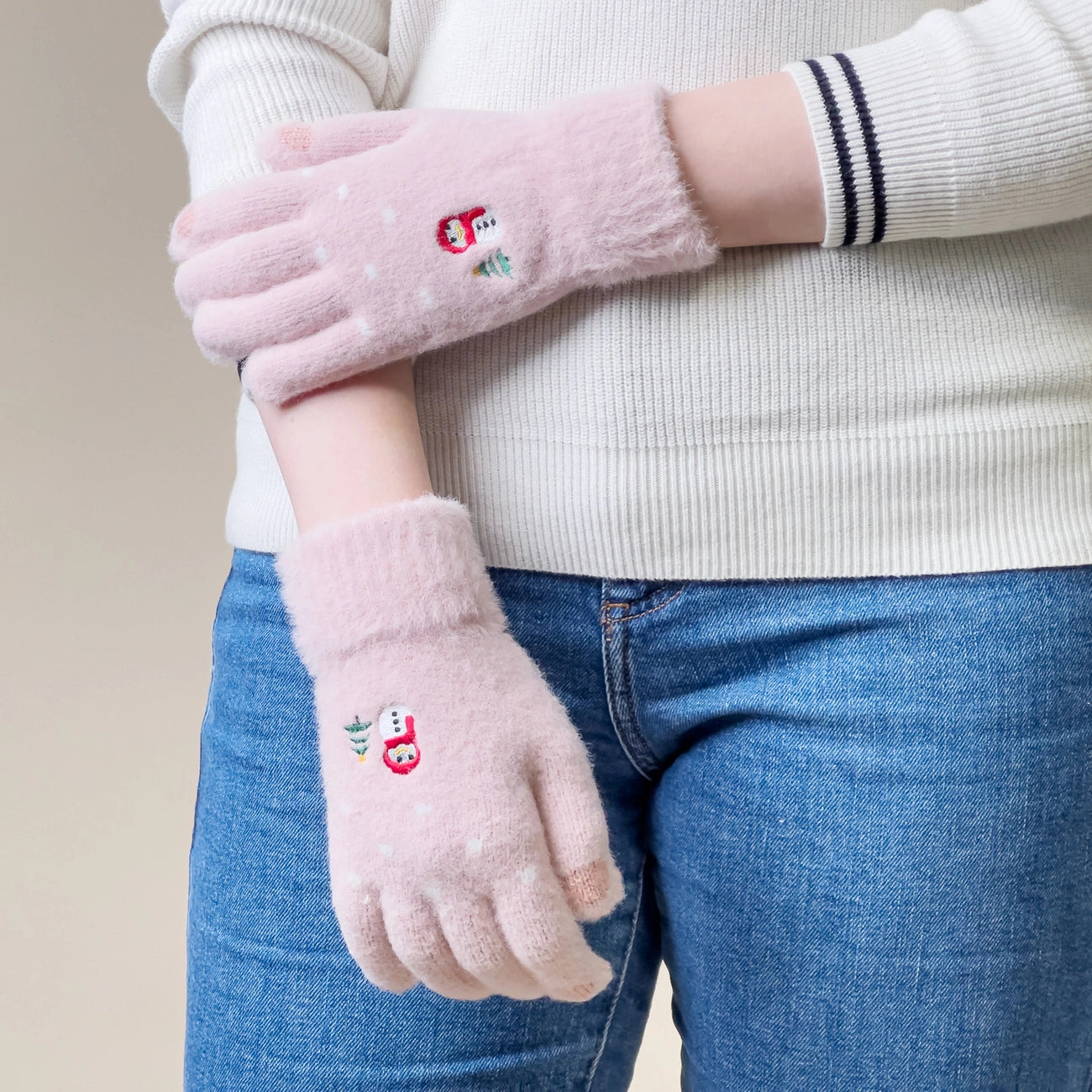 Women's winter telephone gloves with a snowman and a Christmas tree - pink_2