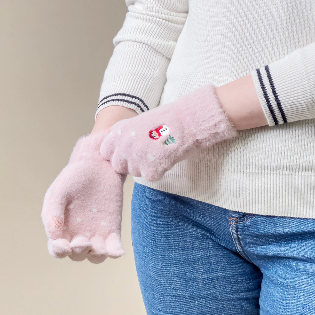 Women's winter telephone gloves with a snowman and a Christmas tree - pink_4