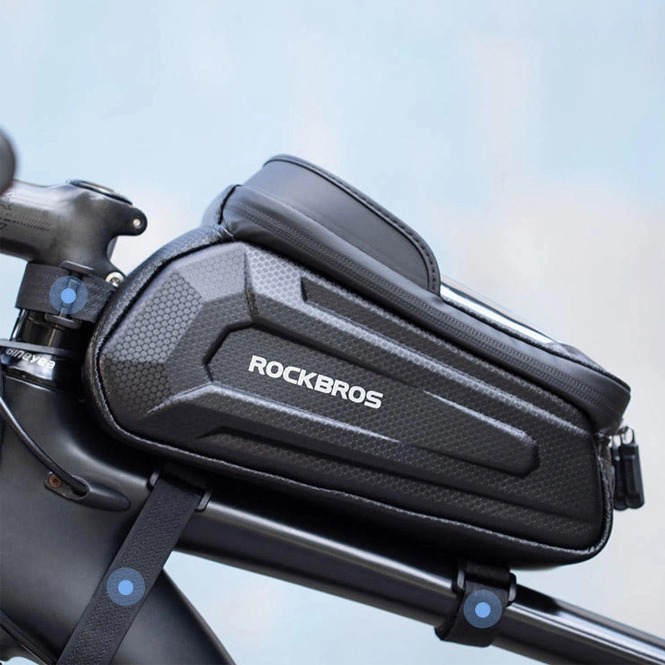 Rockbros B68 bicycle bag for armored frame with phone pocket and cover 1.7l - black_4