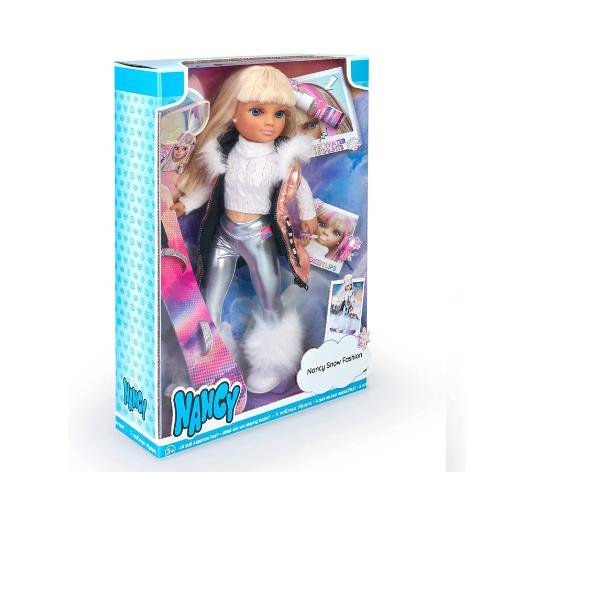 Nancy Snow fashion_0