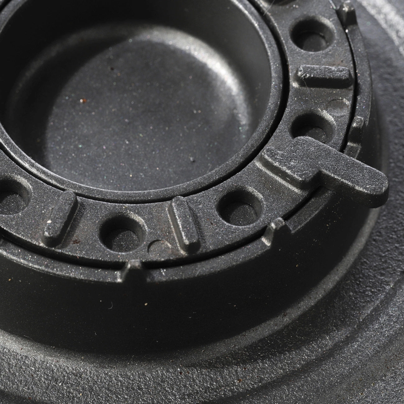 Grill grate for a gas camping stove with a CAST IRON burner function_6