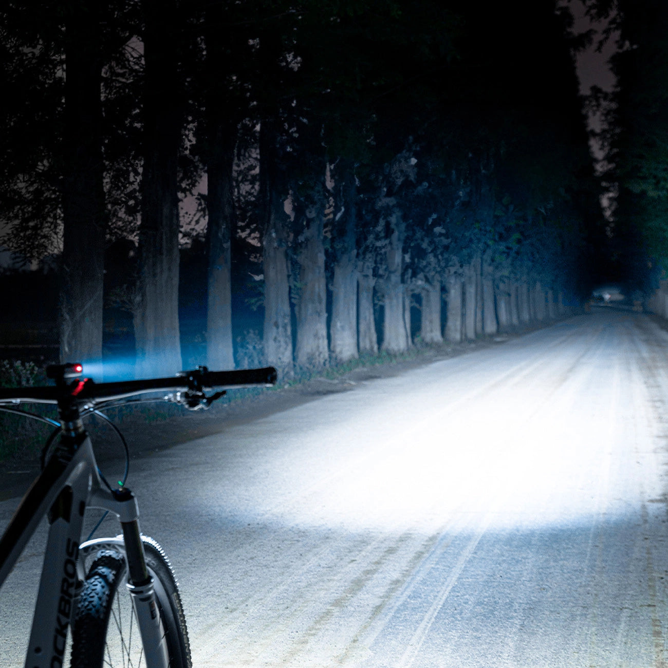 Rockbros RHL600 front bicycle light 600lm 2600mAh IPX6 - black_7