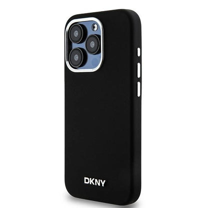 Etui DKNY Liquid Silicone Small Metal Logo MagSafe na iPhone 15 Pro - czarne_1