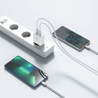 Tech-Protect C30W charger USB-C PD 30W / USB-A QC 3.0 - white_6