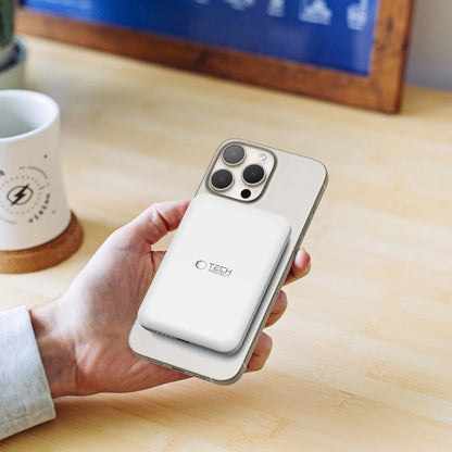 Tech-Protect LifeMag PB10 Powerbank with MagSafe 5000mAh 15W USB-C port - white + USB-C cable_6