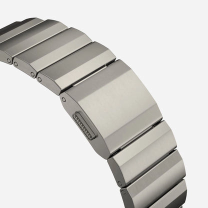 Tech-Protect SteelBand for Apple Watch 4 / 5 / 6 / 7 / 8 / 9 / SE / Ultra 1 / 2 (42/44/45/49 mm) - titanium_3