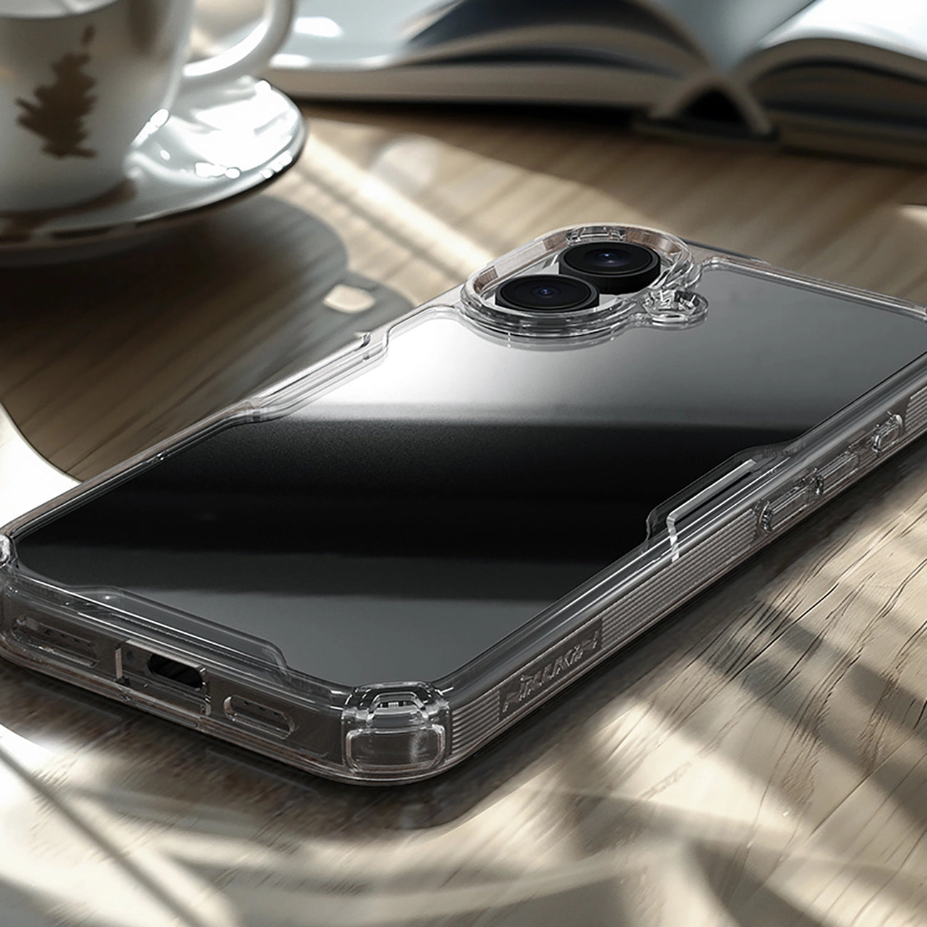 Nillkin Nature Pro Case for iPhone 16 - transparent and white_8