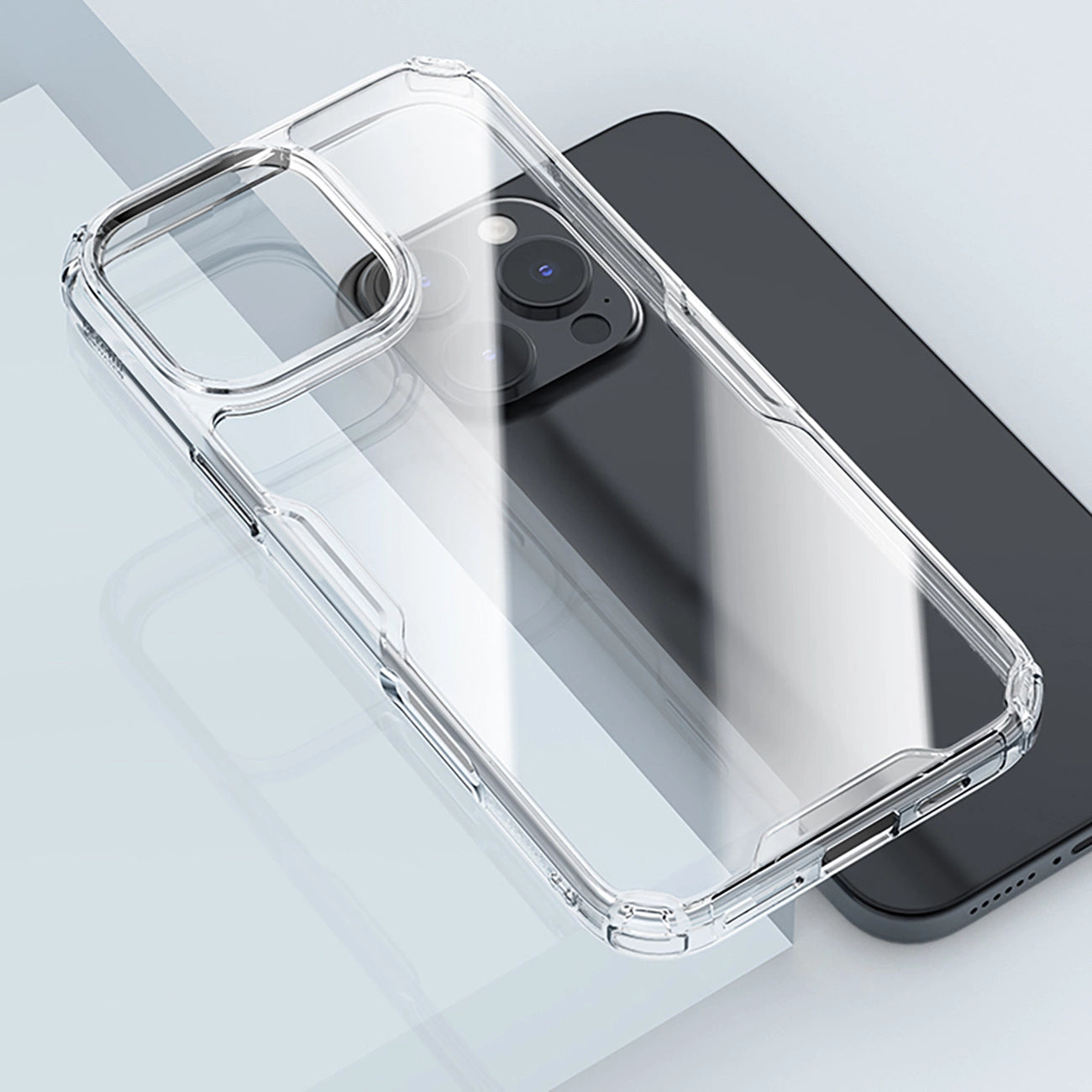 Nillkin Nature Pro Case for iPhone 16 Pro - transparent and white_7
