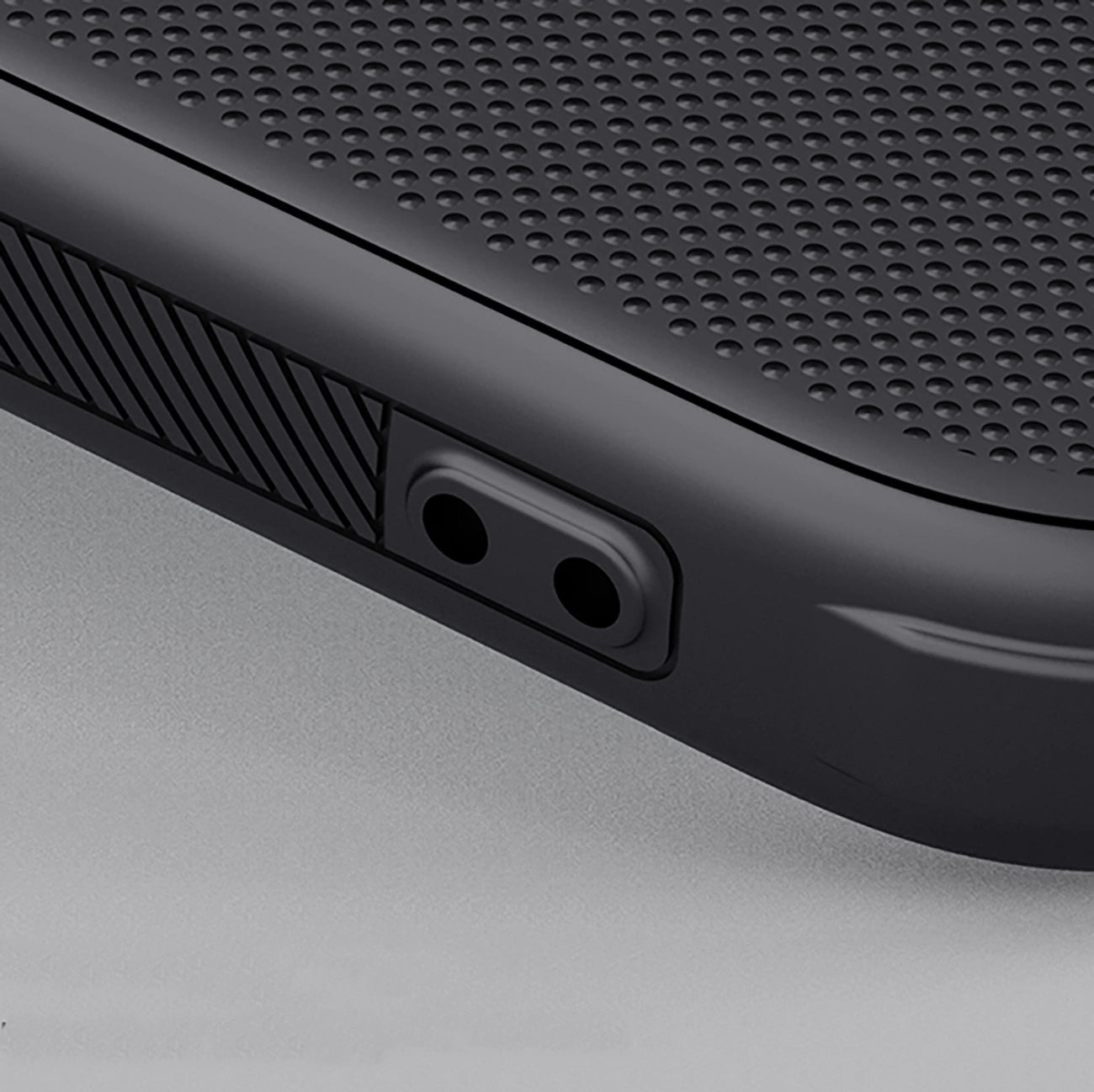 Nillkin Super Frosted Shield Pro Magnetic Case for iPhone 16 - black_13