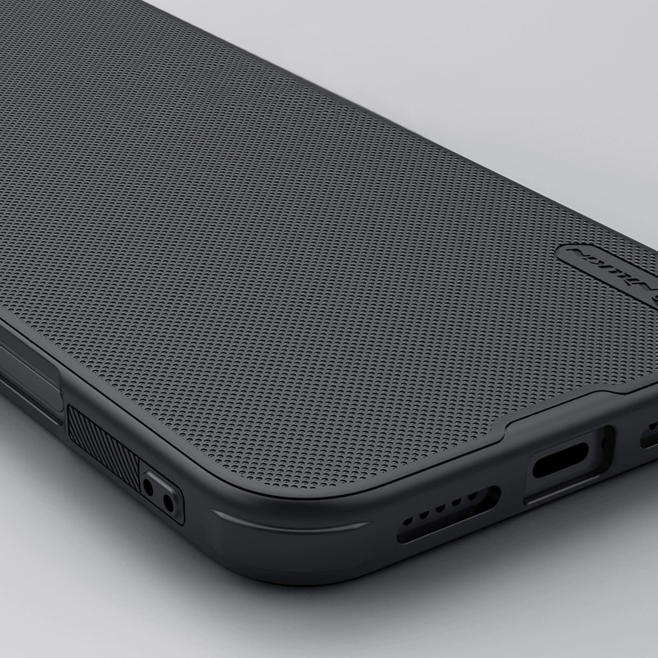 Nillkin Super Frosted Shield Pro Magnetic Case for iPhone 16 - black_7