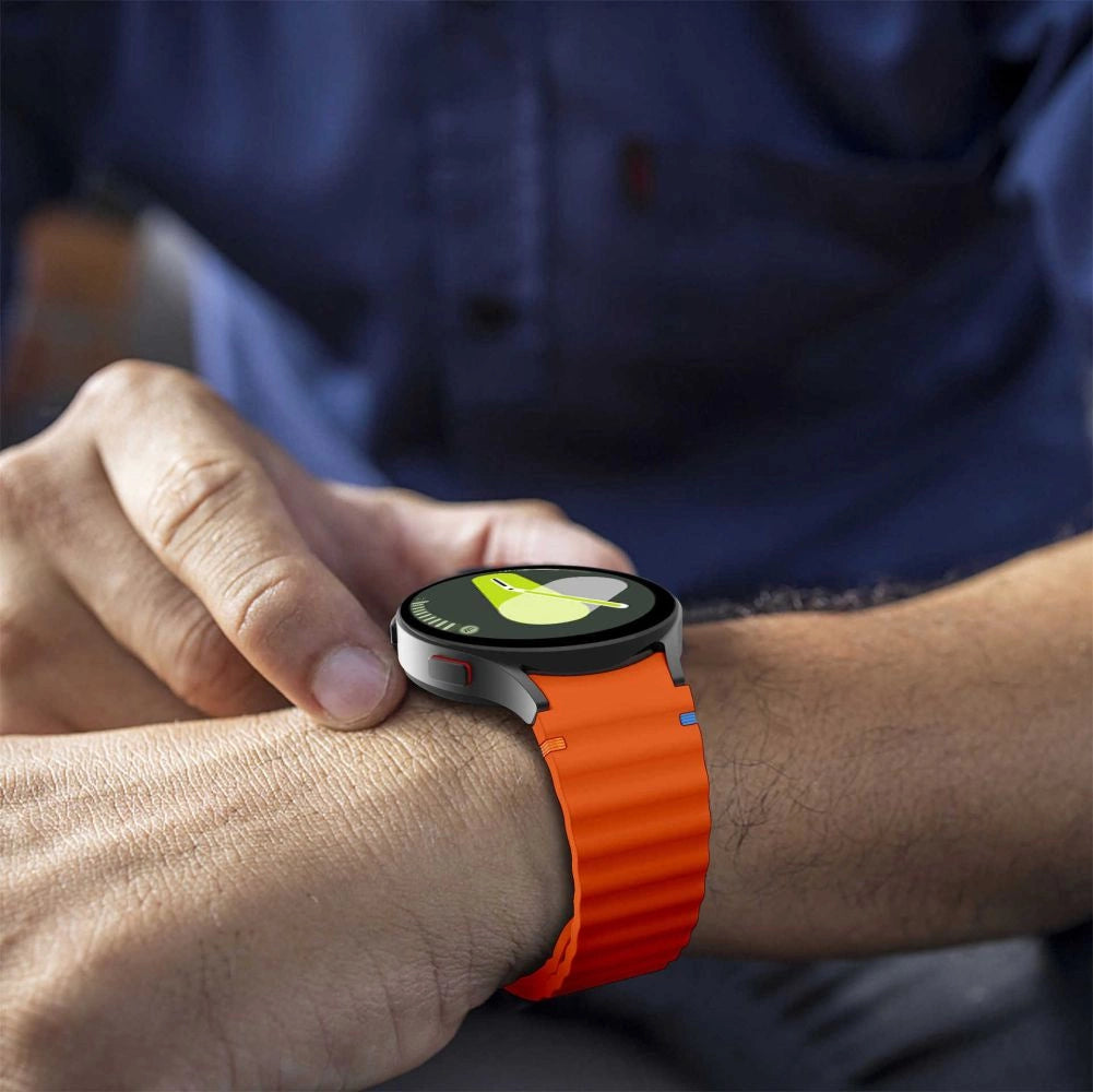 Tech-Protect Silicone Sport Strap for Samsung Galaxy Watch 4 / 5 / 5 Pro / 6 / 7 / FE - Orange_3