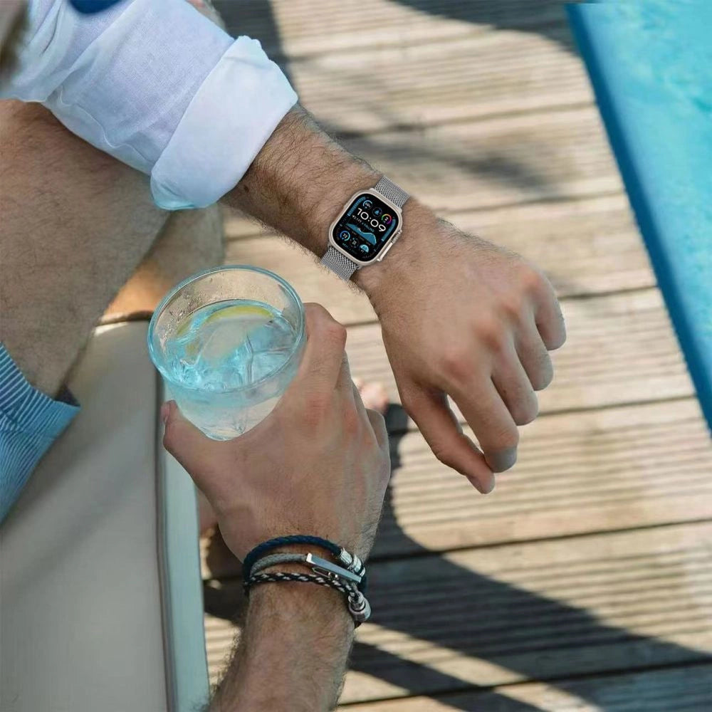 Tech-Protect Milano Strap for Apple Watch 6 / 7 / 8 / 9 / 10 / SE / Ultra 1 / 2 (44 / 45 / 46 / 49 MM) - Black_2