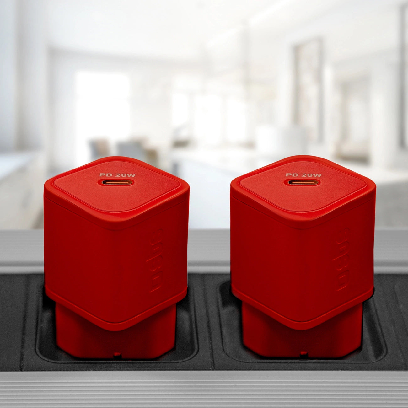 SBS TETRGAN1C20R 20W GaN Wall Charger with Power Delivery - Red_2