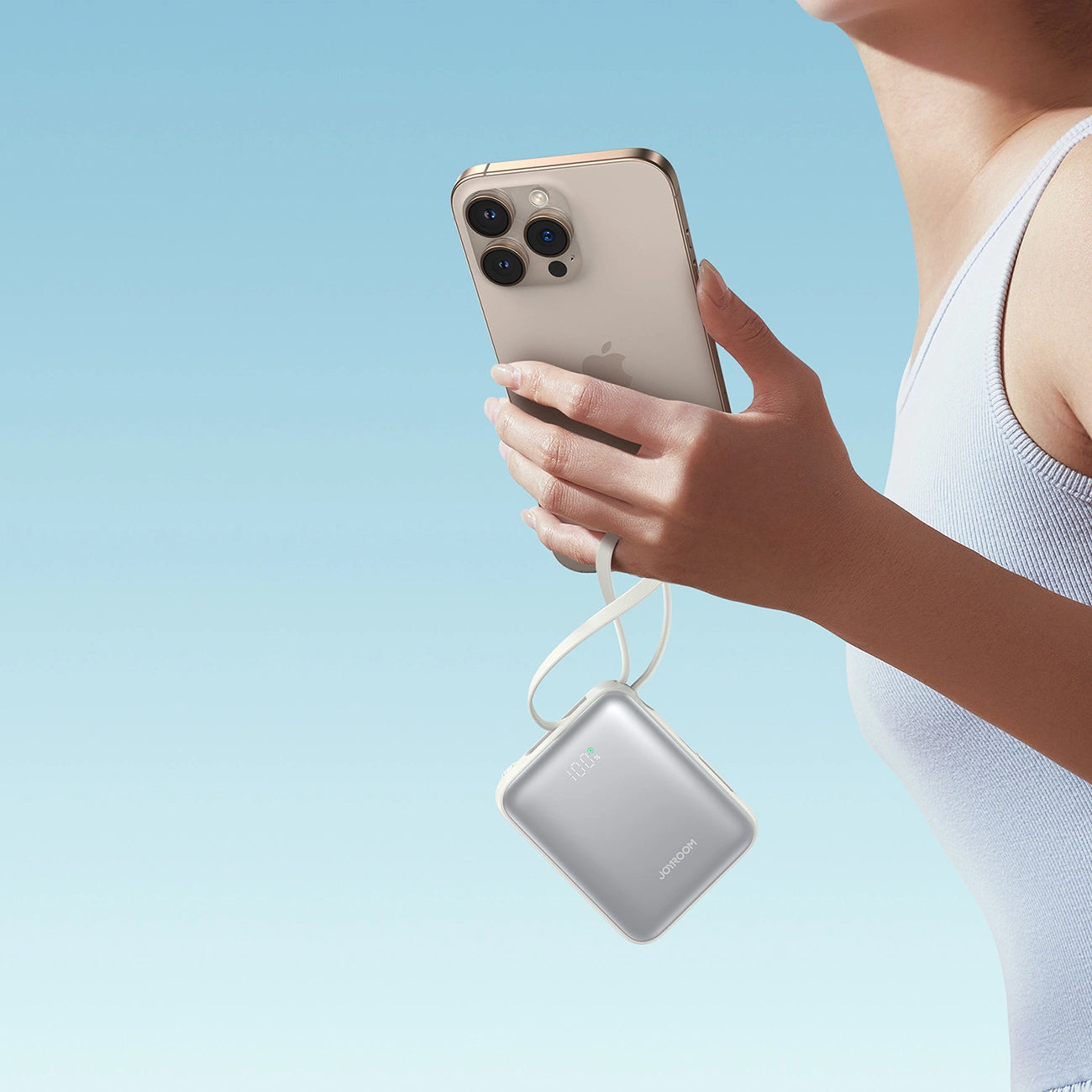 Joyroom JR-PBF27 10000mAh 22.5W Powerbank with Built-in USB-C and Lightning Cables - White_11