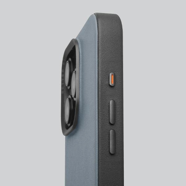 Uniq Lyden DS iPhone 15 Pro Max 6.7" Magclick Charging case grey-black/charcoal grey-black_4
