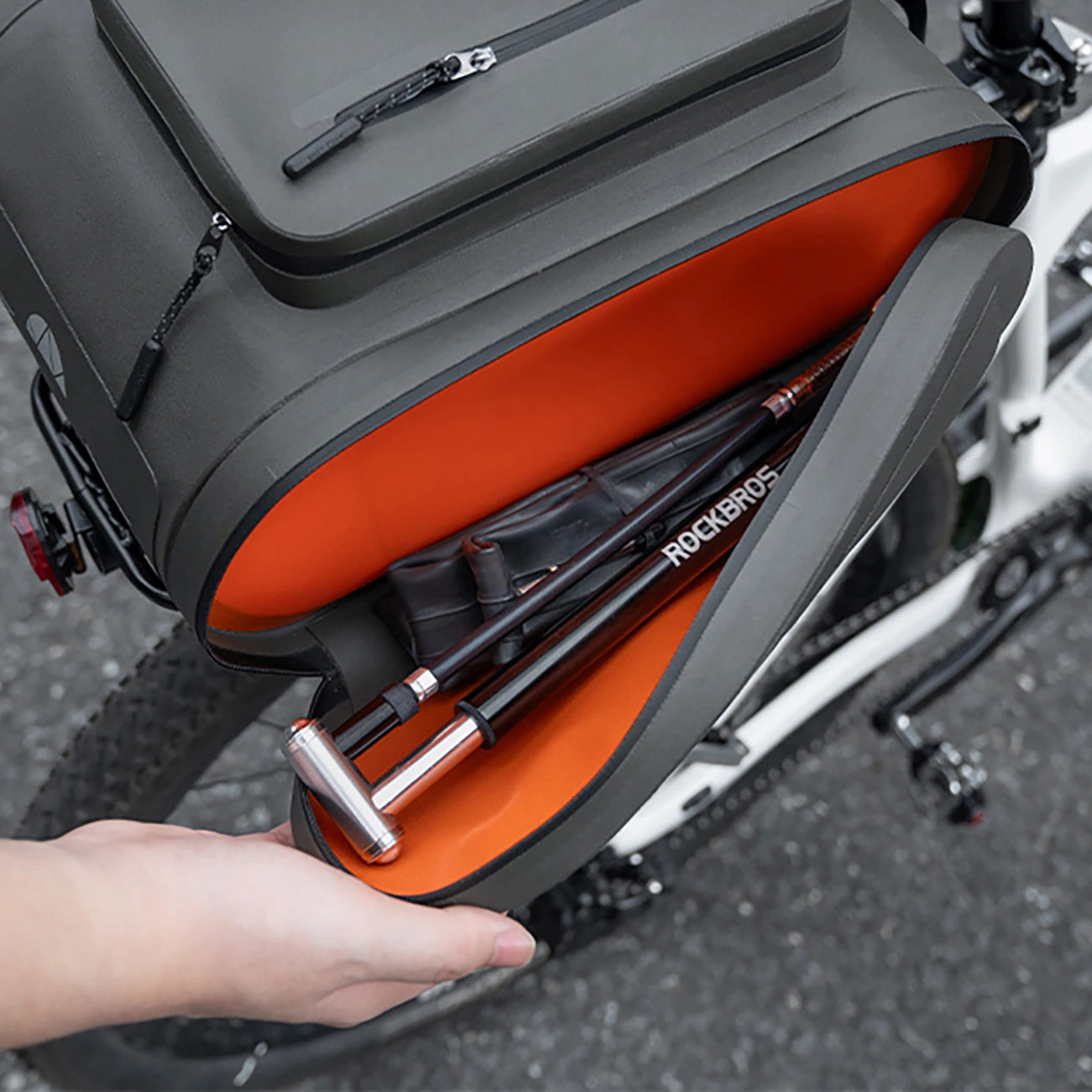 Rockbros waterproof bike pannier, for trunk, capacity 14l - gray_2