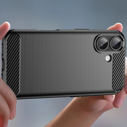 Etui Carbon Case na iPhone 17 - czarne_4