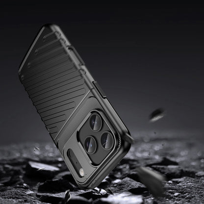 Etui Thunder Case na iPhone 17 Pro Max - czarne_2