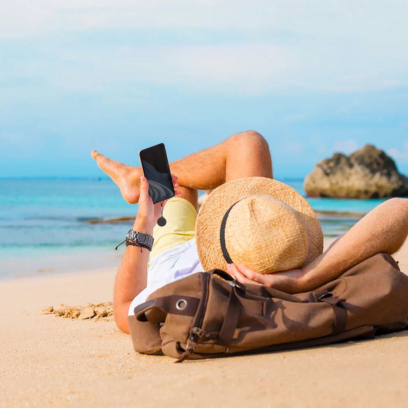 SBS Track My Circle Waterproof IP65 Locator Compatible with Apple Find My - Black_6