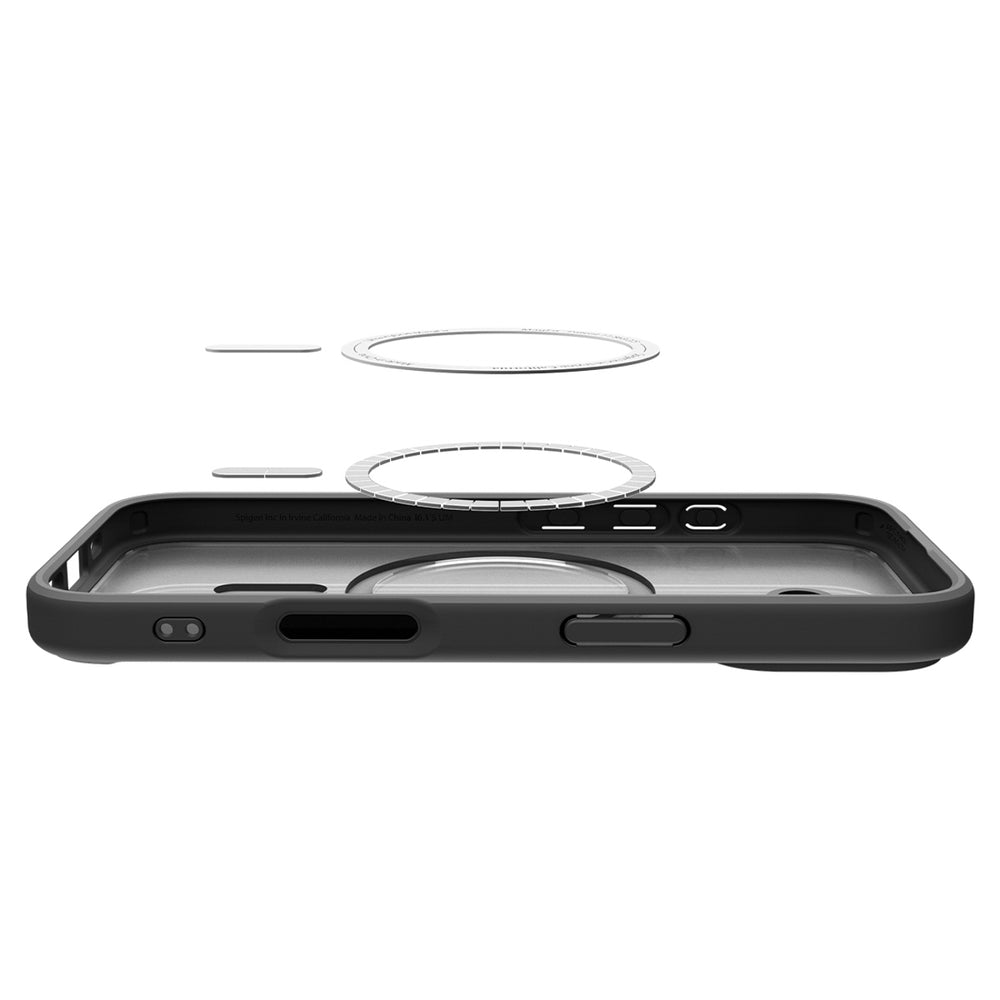Spigen Ultra Hybrid MagSafe Case for iPhone 17 - Black_6