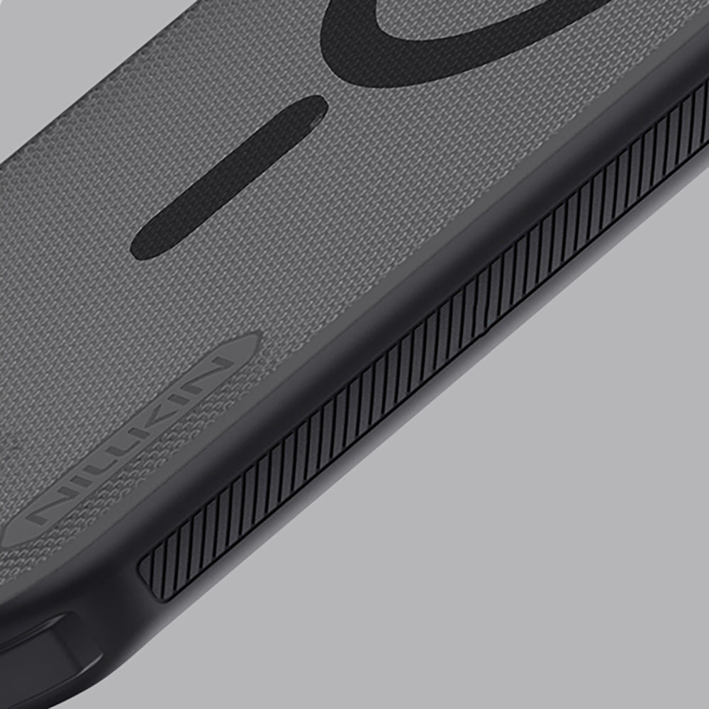 Super Frosted Shield Pro Magnetic Case IP17 Air Transparent black_14