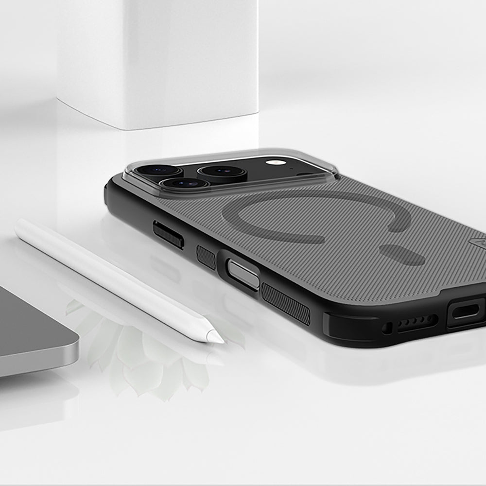 Super Frosted Shield Pro Magnetic Case IP17 Pro Transparent black_19