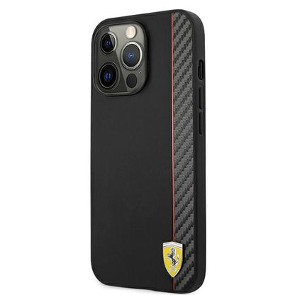 Etui Ferrari On Track Carbon Stripe na iPhone 13 / 13 Pro - czarne_1