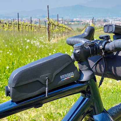Rockbros AS-134 ROAD TO SKY 0.9L Frame Bag Waterproof - Black_13