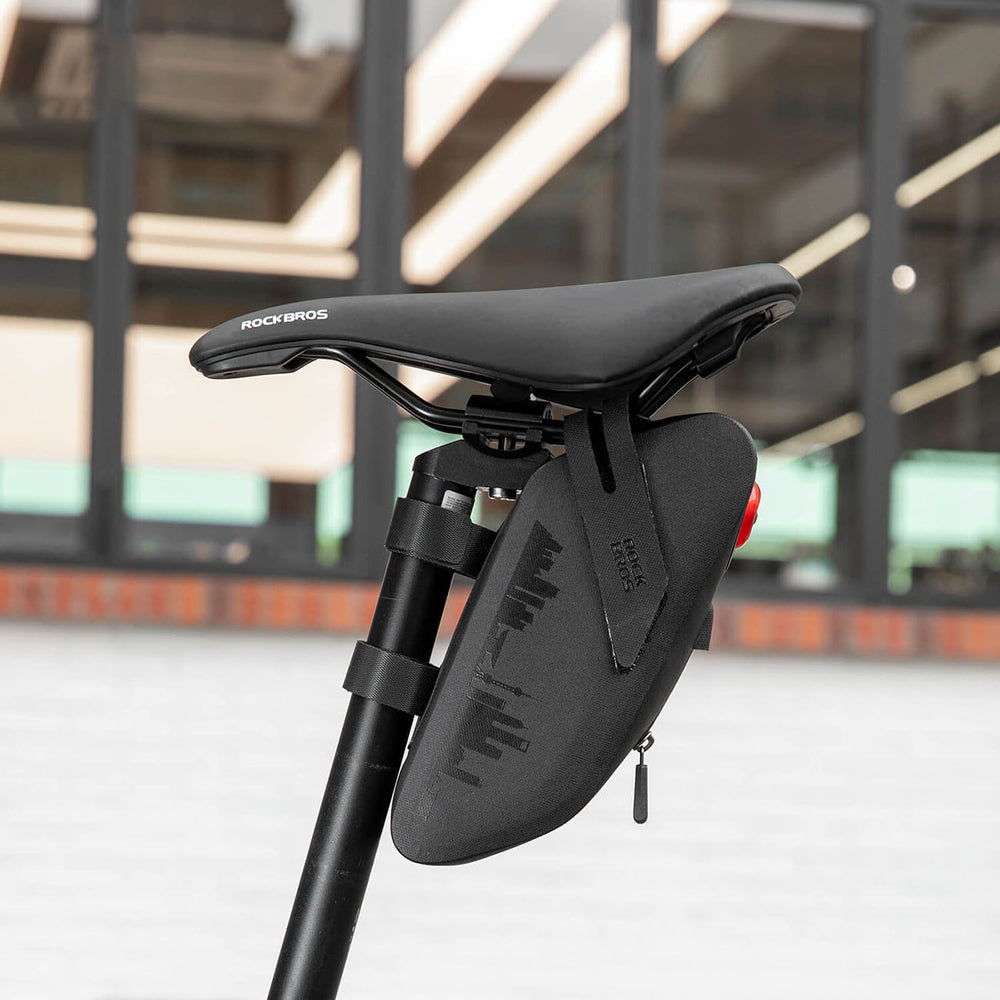 Rockbros AS-078-1 Bicycle Seat Bag with Smart Rear Light 0.8L - Black_6