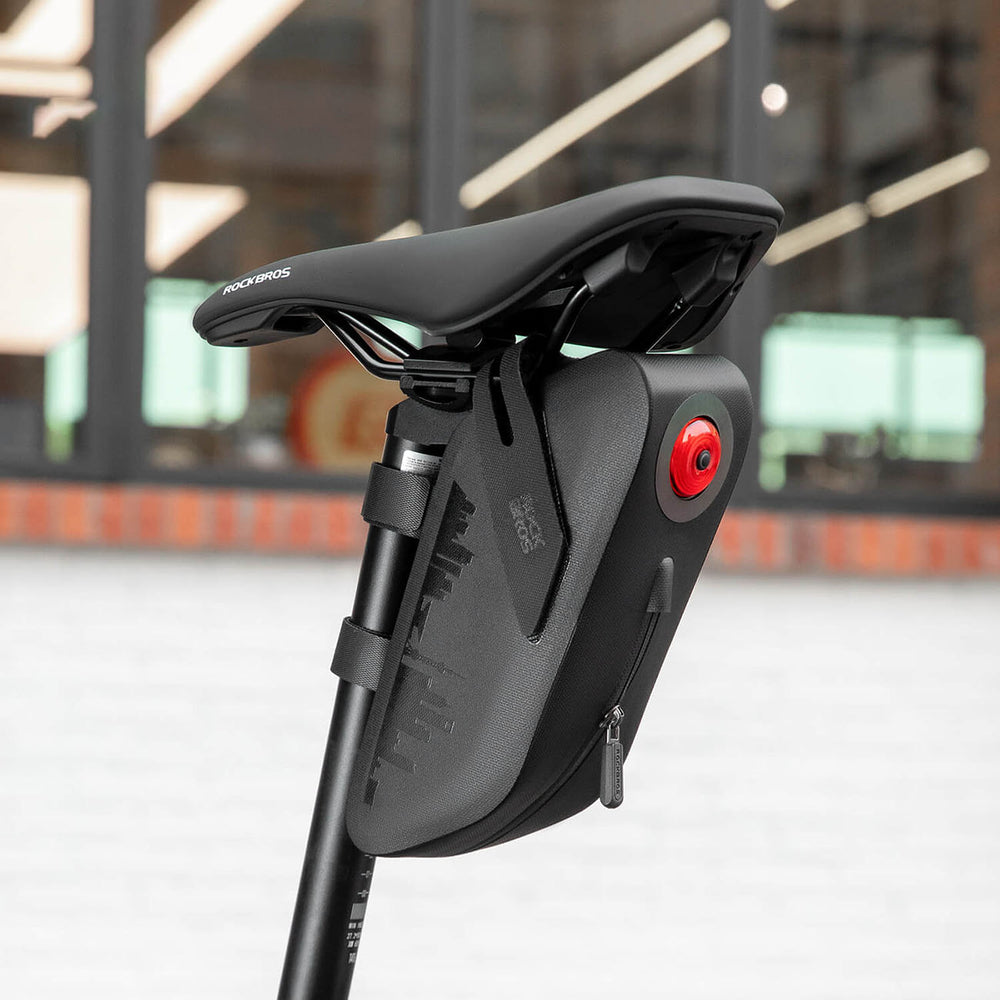 Rockbros AS-078-1 Bicycle Seat Bag with Smart Rear Light 0.8L - Black_7