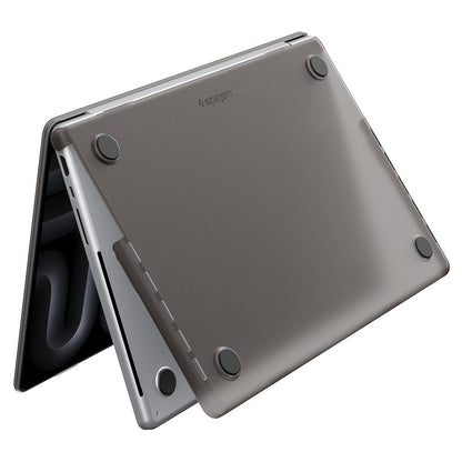 Case Spigen Airskin for Apple MacBook Pro 16inch (2026) / (2024) / (2023) / (2021), Frost Black ACS11527 _3