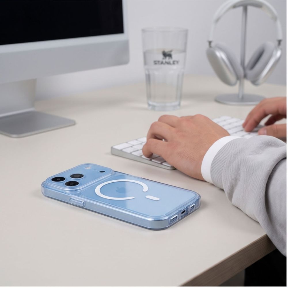 Tech-Protect MagPeak MagSafe CC Case for iPhone 18 Pro Max / 17 Pro Max - Clear_4