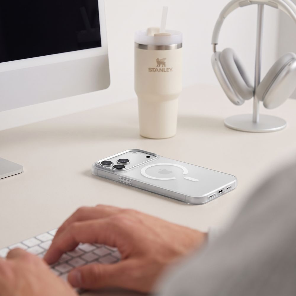 Tech-Protect MagZero MagSafe Case for iPhone 17 Pro Max / 18 Pro Max - Matte White_4