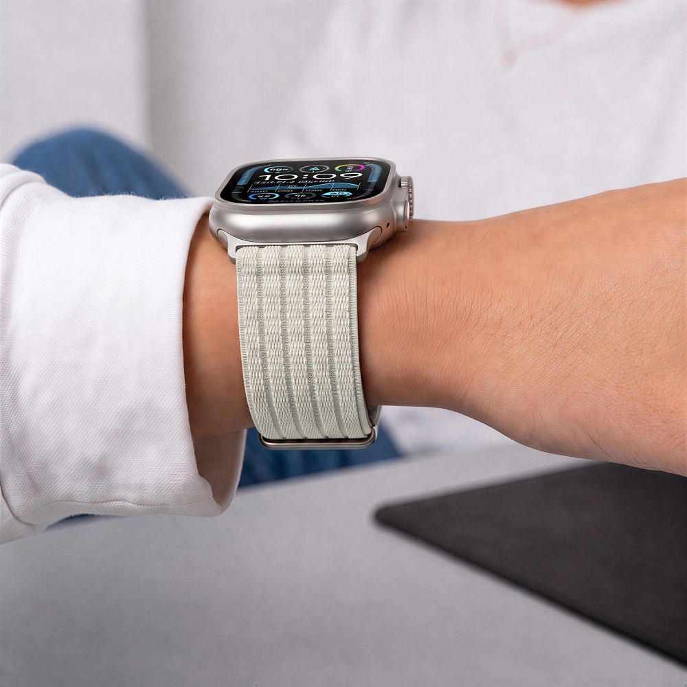 Tech-Protect Nylon Sport Strap for Apple Watch 44 / 45 / 46 / 49 mm - Beige_5