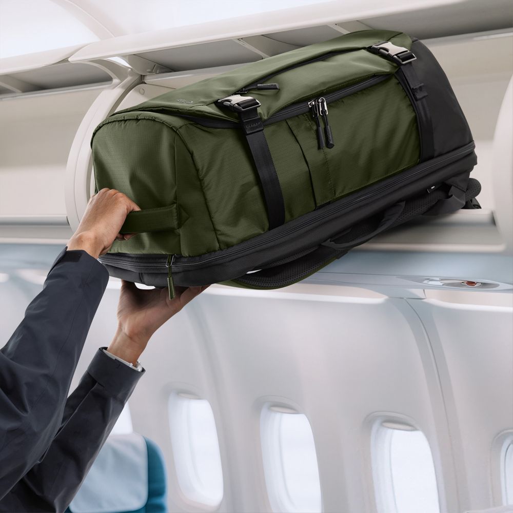 Tech-Protect Defender S70 RYANAIR &amp; WIZZAIR 24L Laptop Backpack - Dark Green_10
