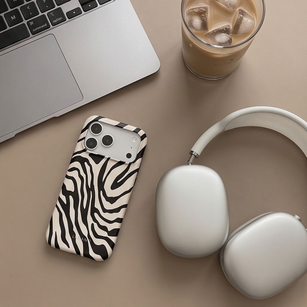 Tech-Protect Lamano MagSafe Case for iPhone 18 Pro Max / 17 Pro Max - White and Black_4