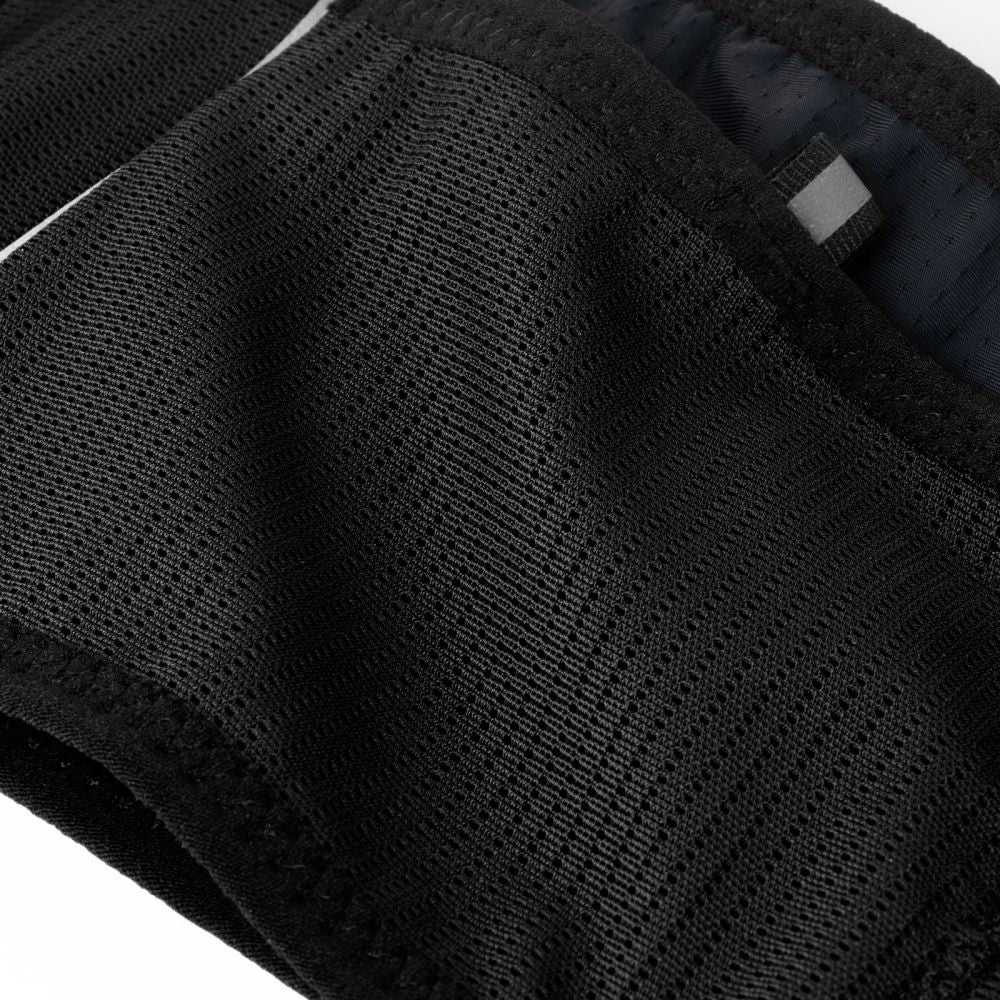 Spigen A712 Dynamic Shield M Running Bag - Black_3