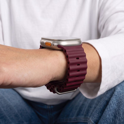 Tech-Protect Iconband Pro strap for Apple Watch 44 / 45 / 46 / 49 mm - burgundy_4