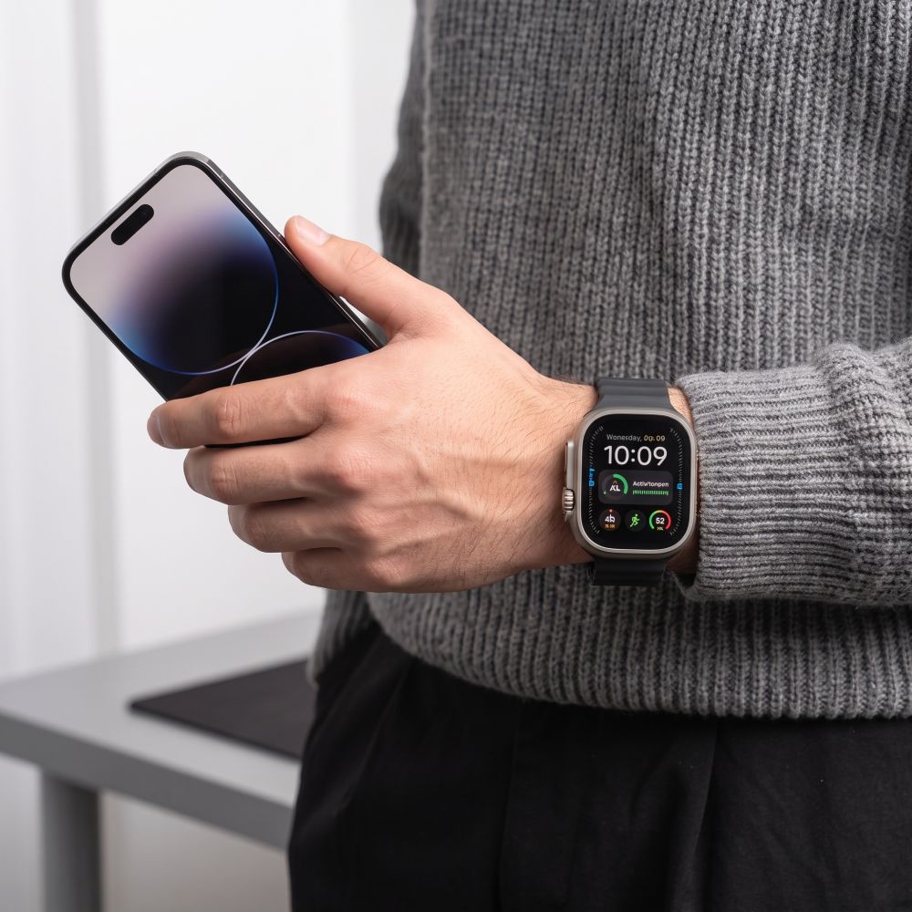 Tech-Protect Silicone Line Strap for Apple Watch 44 / 45 / 46 / 49 mm - Black_5
